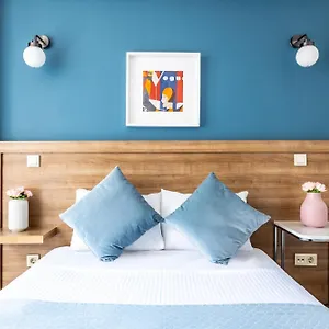 Convenient Flat 10 Min To Taksim And Citys Mall Istanbul